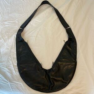 Sashbag black matte leather